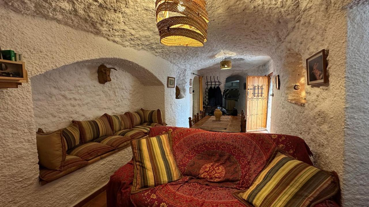 Cuevas El Torriblanco Konuk evi Gorafe Oda fotoğraf